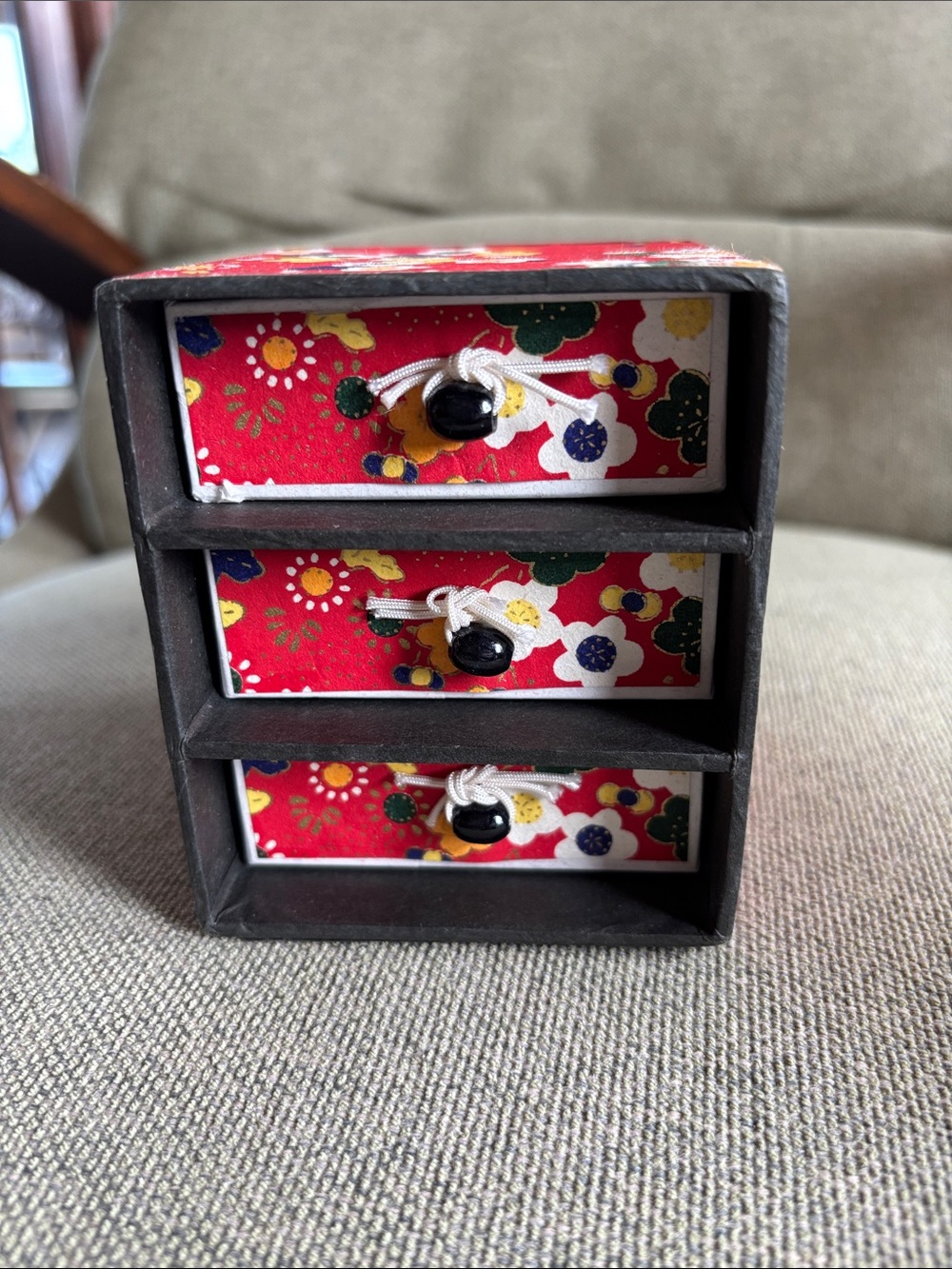 3X4 inch  Red Floral 3-Drawer Jewelry Chest-from Japan